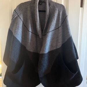 Elegant Two-Tone Wool Cape Coat